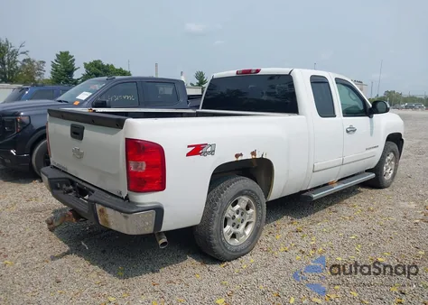 2007 Chevrolet Silverado 1500 Lt1 из США, поврежденный, VIN 1GCEK19C87Z644693